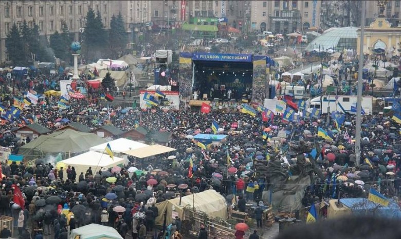 Новые власти решили слить Майдан
