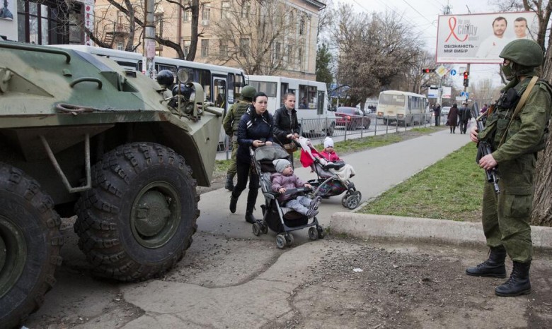 Молодые мамы в Крыму потеряют от присоединения к Росии