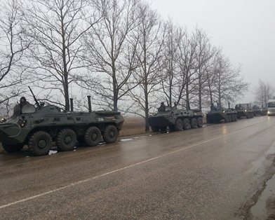 Демилитаризованная зона позволит с честью вывести войска из Крыма - эксперт