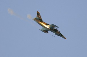 Турки сбили сирийский самолет
