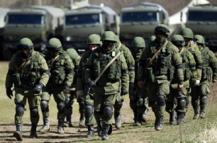 На границе с Украиной находятся 83 тысячи российских солдат - военный эксперт