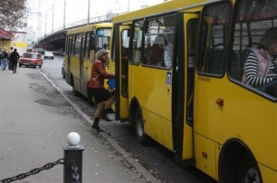 Власти Киева просят перевозчиков не повышать цены