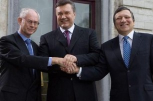 Янукович объяснил, почему не подписал Ассоциацию с ЕС