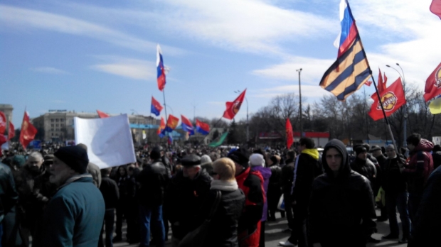 На Востоке проходят сепаратистские митинги