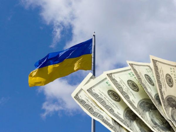 Из-за курса доллара долг Украины вырастет до небывалых высот