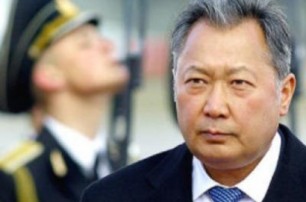 Бывший президент Киргизии заочно получил 25 лет тюрьмы