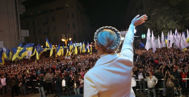 Тимошенко спекулирует в Донецке на языковом вопросе