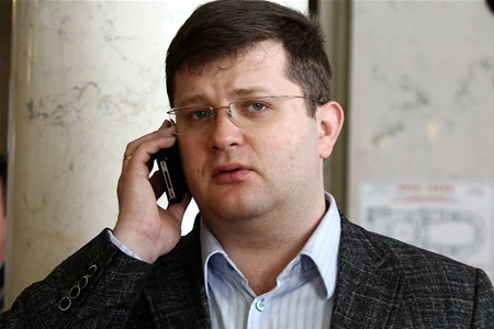 Арьев разрешил жульничать с его депутатской карточкой