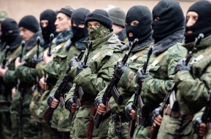 Силы российской и украинской армий равны — эксперт