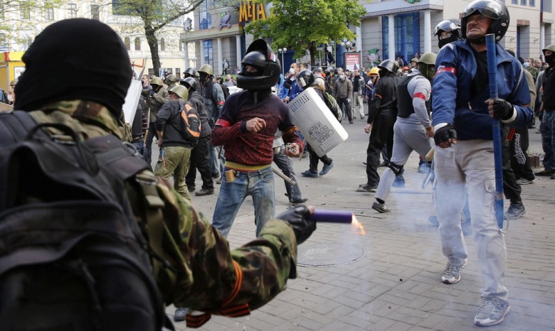В Одессе пикетчики требуют освободить участников беспорядков