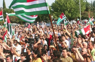 Вслед за «Майданом» в Абхазии появится и свой «Антимайдан»