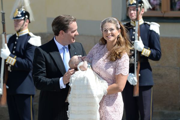 Шведская принцесса впервые показала трехмесячную дочь