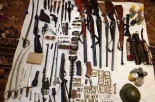 На Черниговщине вынесен приговор двум торговцам оружием