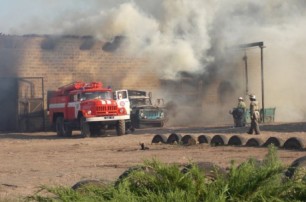 Главе райадминистрации на Донбассе сожгли ферму