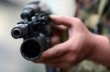 Возле луганского села Дьяково идет бой с участием БТР и снайперов