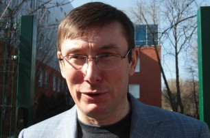 Петр Порошенко назначил внештатным советником Юрия Луценко