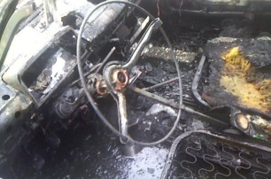 В Винницкой области 6-летний ребенок сжег автомобиль
