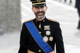Новый король Испании Филипп VI приведен к присяге