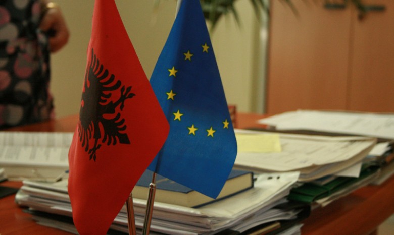 Албания стала кандидатом в члены Евросоюза