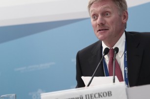 Кремль не поддерживает высказывания Глазьева о Порошенко -  Песков