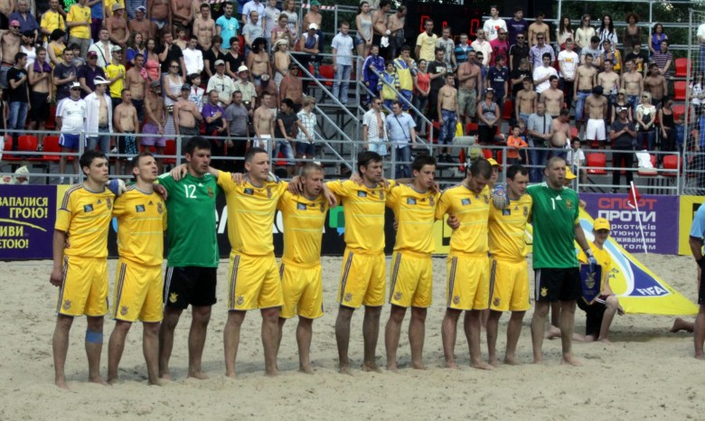 Сборная Украины по пляжному футболу крупно обыграла Францию