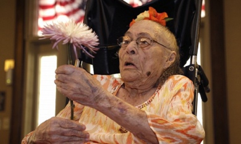 Самой пожилой американкой признана 116-летняя Гертруда Уивер