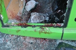 В луганскую маршрутку попал снаряд, есть жертвы