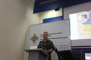 РФ продолжает стягивать войска к государственной границе Украины — спикер СНБО
