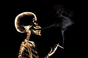 Вдова курильщика отсудила у табачного гиганта 23 миллиарда долларов