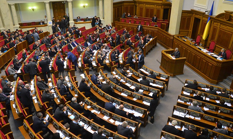 Парламент рассмотрит указ Порошенко о частичной мобилизации во вторник — Турчинов