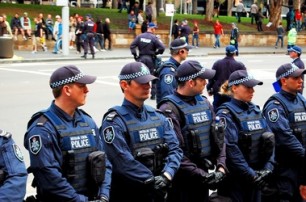 Австралия отправила на Донбасс полсотни полицейских