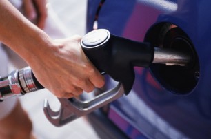 Бензин в Украине еще больше дорожает