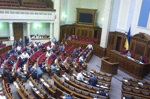 Депутаты одобрили план Яценюка по наполнению бюджета