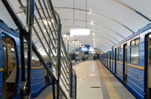 Убытки метро за полгода превысили 330 миллионов гривен