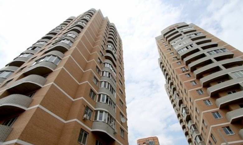 Военный налог заморозил рынок недвижимости в Украине - эксперт