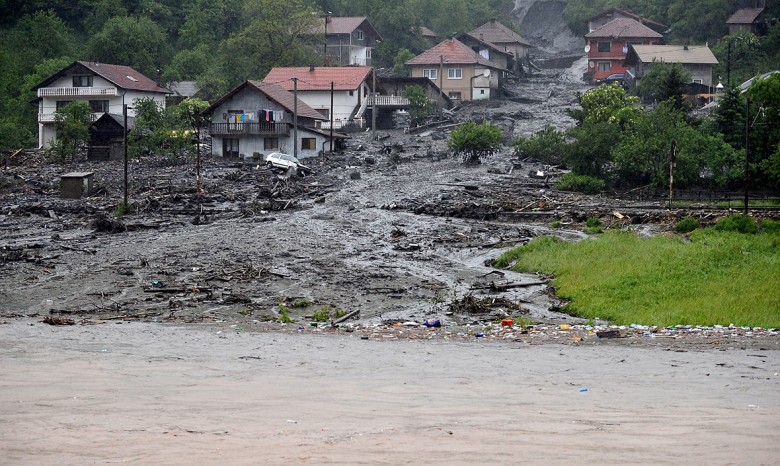 На Боснию и Сербию обрушилось наводнение