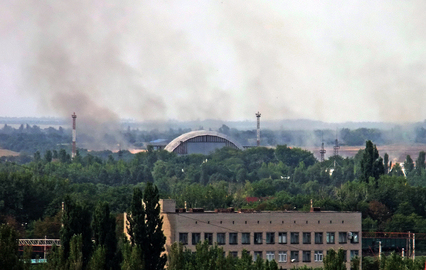 В Донецке в колонию попал снаряд, один заключенный погиб, 18 ранены, начался бунт
