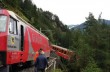 В швейцарских Альпах с рельсов сошел поезд
