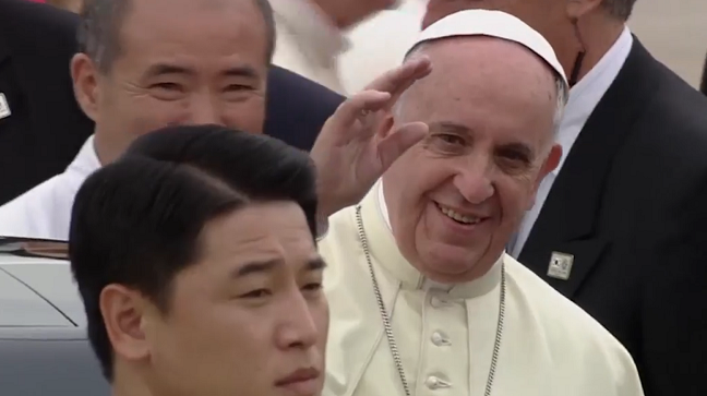 Впервые за четверть века Южную Корею посетил Папа Римский