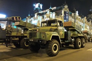 В центре Киева отрепетировали военный парад