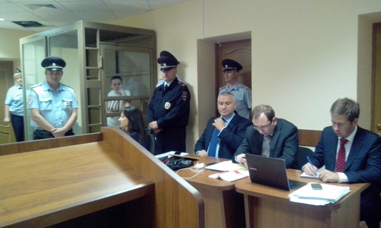 Савченко продлили срок под стражей и отправили на психиатрическую экспертизу