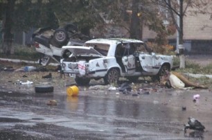 В Шостке взорвали два автомобиля милиционеров
