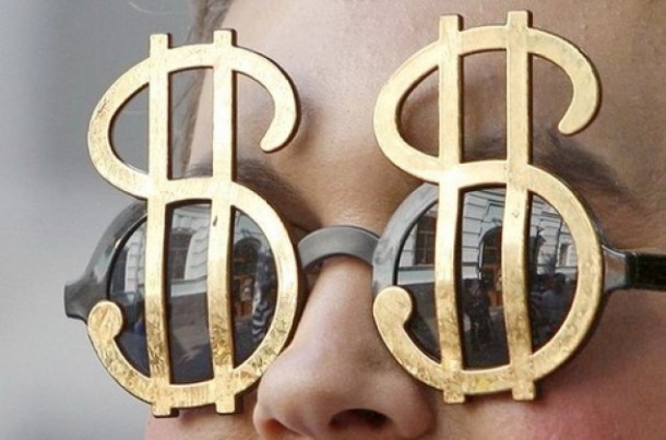 Богатые украинцы десятилетиями сопротивляются налогу на имущество - эксперт