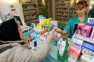 Продажи лекарств падают: украинцы экономят даже на своем здоровье