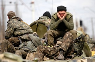 Российских десантников поменяли на 63 украинских солдат
