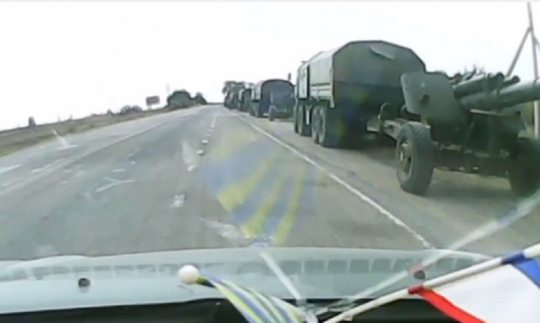 Россия подтягивает военную технику к украинской границе (видео)