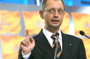 Новые лица в партии Яценюка не принесут ему голосов – эксперт