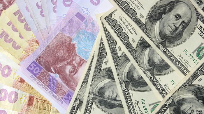 Второй валютный аукцион Нацбанка не сбил спрос на доллары
