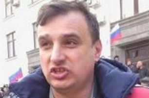 Арсен Клинчаев продолжает безнаказанно быковать в Киеве