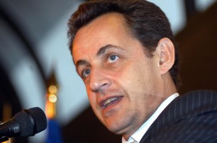 Дело против Саркози приостановлено